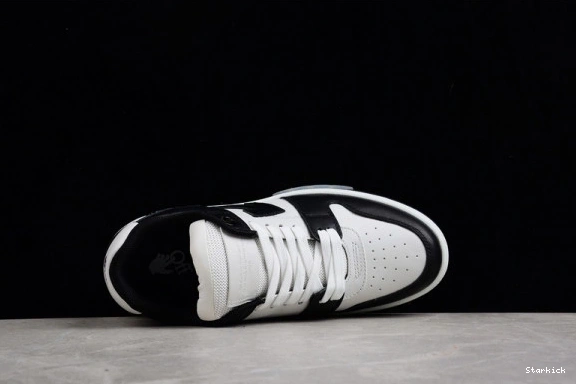 O-W Out Low-top Office Sneakers Of Leather 1202